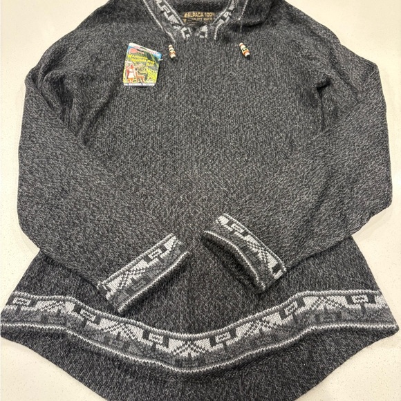 Alpaca Wool Gray Hooded Sweater - Picture 2 of 4